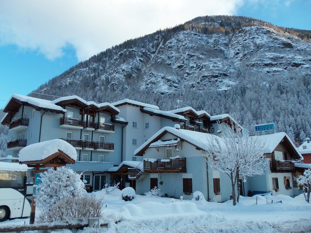Hotel Santoni Оссана Екстер'єр фото